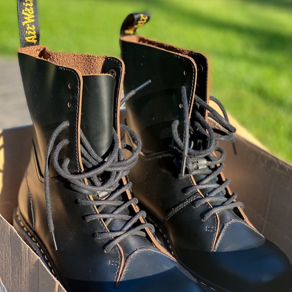 jadon decon boots